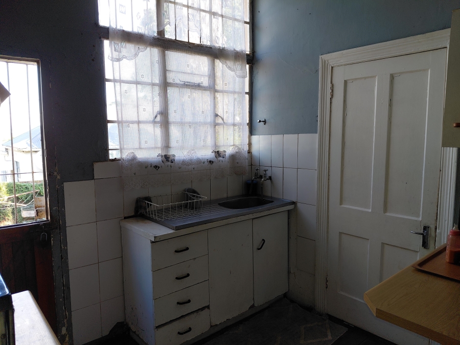 2 Bedroom Property for Sale in Uitenhage Central Eastern Cape